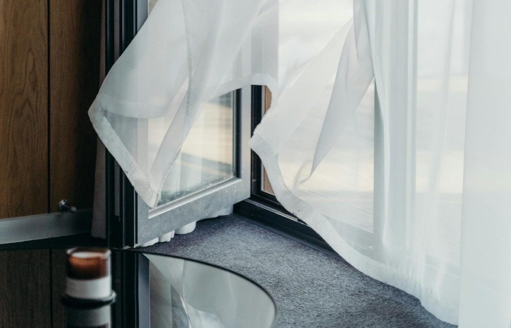 How to Choose the Right Curtain Length